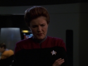 Filename=extant_StarTrek_VOY_7x11-Shattered_0648.jpg
Filesize=109KiB
Dimensions=1200x900
Date added=Jan 14, 2020 extant_StarTrek_VOY_7x11-Shattered_0648.jpg