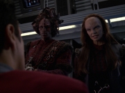 Filename=extant_StarTrek_VOY_7x11-Shattered_0744.jpg
Filesize=150KiB
Dimensions=1200x900
Date added=Jan 14, 2020 extant_StarTrek_VOY_7x11-Shattered_0744.jpg