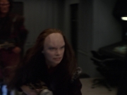 extant_StarTrek_VOY_7x11-Shattered_0826.jpg