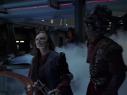 extant_StarTrek_VOY_7x11-Shattered_0857.jpg