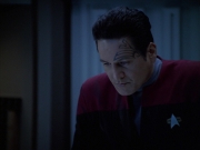 Filename=extant_StarTrek_VOY_7x11-Shattered_0867.jpg
Filesize=116KiB
Dimensions=1200x900
Date added=Jan 14, 2020 extant_StarTrek_VOY_7x11-Shattered_0867.jpg