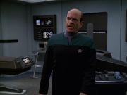 extant_StarTrek_VOY_7x11-Shattered_0883.jpg