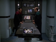 Filename=extant_StarTrek_VOY_7x11-Shattered_0894.jpg
Filesize=158KiB
Dimensions=1200x900
Date added=Jan 14, 2020 extant_StarTrek_VOY_7x11-Shattered_0894.jpg
