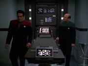 extant_StarTrek_VOY_7x11-Shattered_0904.jpg