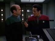Filename=extant_StarTrek_VOY_7x11-Shattered_0961.jpg
Filesize=143KiB
Dimensions=1200x900
Date added=Jan 14, 2020 extant_StarTrek_VOY_7x11-Shattered_0961.jpg