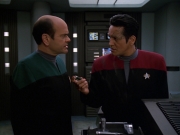 Filename=extant_StarTrek_VOY_7x11-Shattered_0965.jpg
Filesize=138KiB
Dimensions=1200x900
Date added=Jan 14, 2020 extant_StarTrek_VOY_7x11-Shattered_0965.jpg