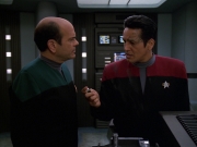Filename=extant_StarTrek_VOY_7x11-Shattered_0967.jpg
Filesize=137KiB
Dimensions=1200x900
Date added=Jan 14, 2020 extant_StarTrek_VOY_7x11-Shattered_0967.jpg