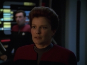 Filename=extant_StarTrek_VOY_7x11-Shattered_1050.jpg
Filesize=119KiB
Dimensions=1200x900
Date added=Jan 14, 2020 extant_StarTrek_VOY_7x11-Shattered_1050.jpg