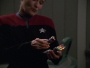 extant_StarTrek_VOY_7x11-Shattered_1078.jpg
