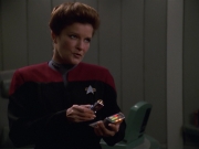 Filename=extant_StarTrek_VOY_7x11-Shattered_1080.jpg
Filesize=109KiB
Dimensions=1200x900
Date added=Jan 14, 2020 extant_StarTrek_VOY_7x11-Shattered_1080.jpg