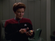Filename=extant_StarTrek_VOY_7x11-Shattered_1084.jpg
Filesize=113KiB
Dimensions=1200x900
Date added=Jan 14, 2020 extant_StarTrek_VOY_7x11-Shattered_1084.jpg