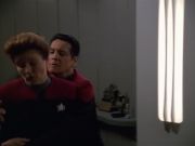 Filename=extant_StarTrek_VOY_7x11-Shattered_1127.jpg
Filesize=119KiB
Dimensions=1200x900
Date added=Jan 14, 2020 extant_StarTrek_VOY_7x11-Shattered_1127.jpg