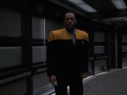 extant_StarTrek_VOY_7x11-Shattered_1156.jpg