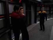 extant_StarTrek_VOY_7x11-Shattered_1168.jpg