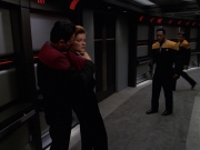 extant_StarTrek_VOY_7x11-Shattered_1169.jpg