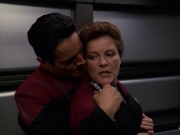 Filename=extant_StarTrek_VOY_7x11-Shattered_1184.jpg
Filesize=131KiB
Dimensions=1200x900
Date added=Jan 14, 2020 extant_StarTrek_VOY_7x11-Shattered_1184.jpg