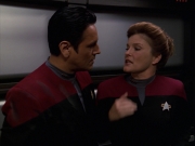 extant_StarTrek_VOY_7x11-Shattered_1197.jpg