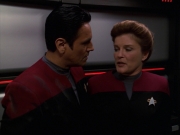 extant_StarTrek_VOY_7x11-Shattered_1199.jpg