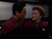 extant_StarTrek_VOY_7x11-Shattered_1201.jpg