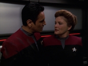 extant_StarTrek_VOY_7x11-Shattered_1202.jpg
