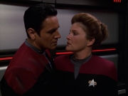 extant_StarTrek_VOY_7x11-Shattered_1207.jpg