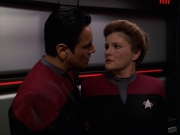 extant_StarTrek_VOY_7x11-Shattered_1214.jpg