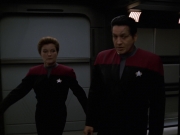 extant_StarTrek_VOY_7x11-Shattered_1218.jpg