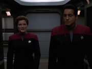 extant_StarTrek_VOY_7x11-Shattered_1220.jpg