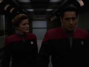 extant_StarTrek_VOY_7x11-Shattered_1230.jpg