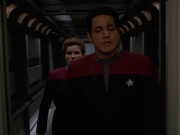 extant_StarTrek_VOY_7x11-Shattered_1233.jpg