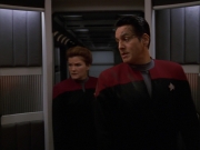 extant_StarTrek_VOY_7x11-Shattered_1235.jpg