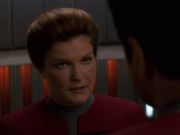 extant_StarTrek_VOY_7x11-Shattered_1248.jpg
