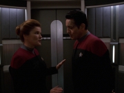 Filename=extant_StarTrek_VOY_7x11-Shattered_1285.jpg
Filesize=123KiB
Dimensions=1200x900
Date added=Jan 14, 2020 extant_StarTrek_VOY_7x11-Shattered_1285.jpg