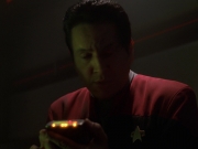 Filename=extant_StarTrek_VOY_7x11-Shattered_1313.jpg
Filesize=100KiB
Dimensions=1200x900
Date added=Jan 14, 2020 extant_StarTrek_VOY_7x11-Shattered_1313.jpg
