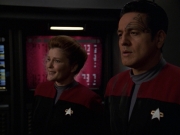 Filename=extant_StarTrek_VOY_7x11-Shattered_1353.jpg
Filesize=122KiB
Dimensions=1200x900
Date added=Jan 14, 2020 extant_StarTrek_VOY_7x11-Shattered_1353.jpg