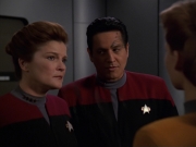 Filename=extant_StarTrek_VOY_7x11-Shattered_1396.jpg
Filesize=115KiB
Dimensions=1200x900
Date added=Jan 14, 2020 extant_StarTrek_VOY_7x11-Shattered_1396.jpg