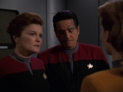 Filename=extant_StarTrek_VOY_7x11-Shattered_1397.jpg
Filesize=121KiB
Dimensions=1200x900
Date added=Jan 14, 2020 extant_StarTrek_VOY_7x11-Shattered_1397.jpg