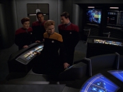 Filename=extant_StarTrek_VOY_7x11-Shattered_1412.jpg
Filesize=141KiB
Dimensions=1200x900
Date added=Jan 14, 2020 extant_StarTrek_VOY_7x11-Shattered_1412.jpg