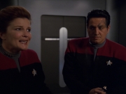 extant_StarTrek_VOY_7x11-Shattered_1426.jpg