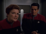 extant_StarTrek_VOY_7x11-Shattered_1429.jpg