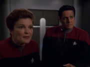 extant_StarTrek_VOY_7x11-Shattered_1435.jpg