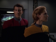 extant_StarTrek_VOY_7x11-Shattered_1440.jpg