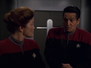 extant_StarTrek_VOY_7x11-Shattered_1454.jpg