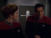 extant_StarTrek_VOY_7x11-Shattered_1455.jpg