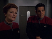 extant_StarTrek_VOY_7x11-Shattered_1466.jpg