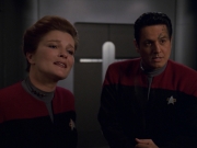extant_StarTrek_VOY_7x11-Shattered_1467.jpg