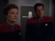 extant_StarTrek_VOY_7x11-Shattered_1481.jpg