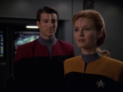 extant_StarTrek_VOY_7x11-Shattered_1490.jpg