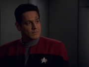 extant_StarTrek_VOY_7x11-Shattered_1499.jpg
