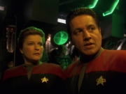 extant_StarTrek_VOY_7x11-Shattered_1570.jpg